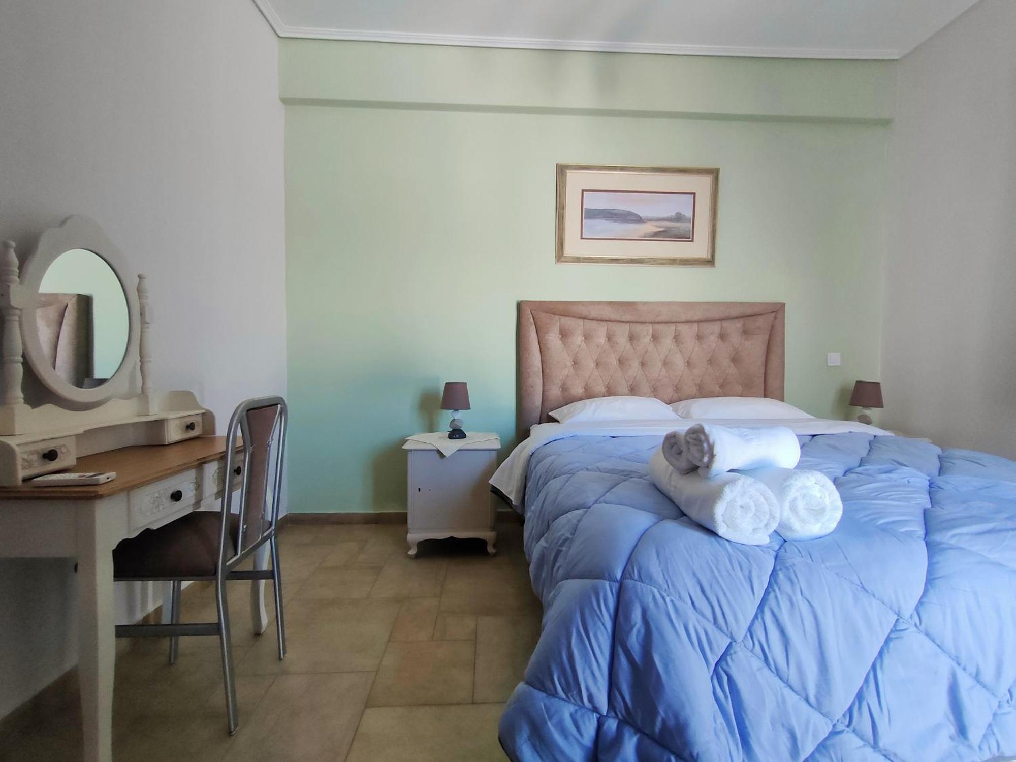 Athevillas Antonis Villa *